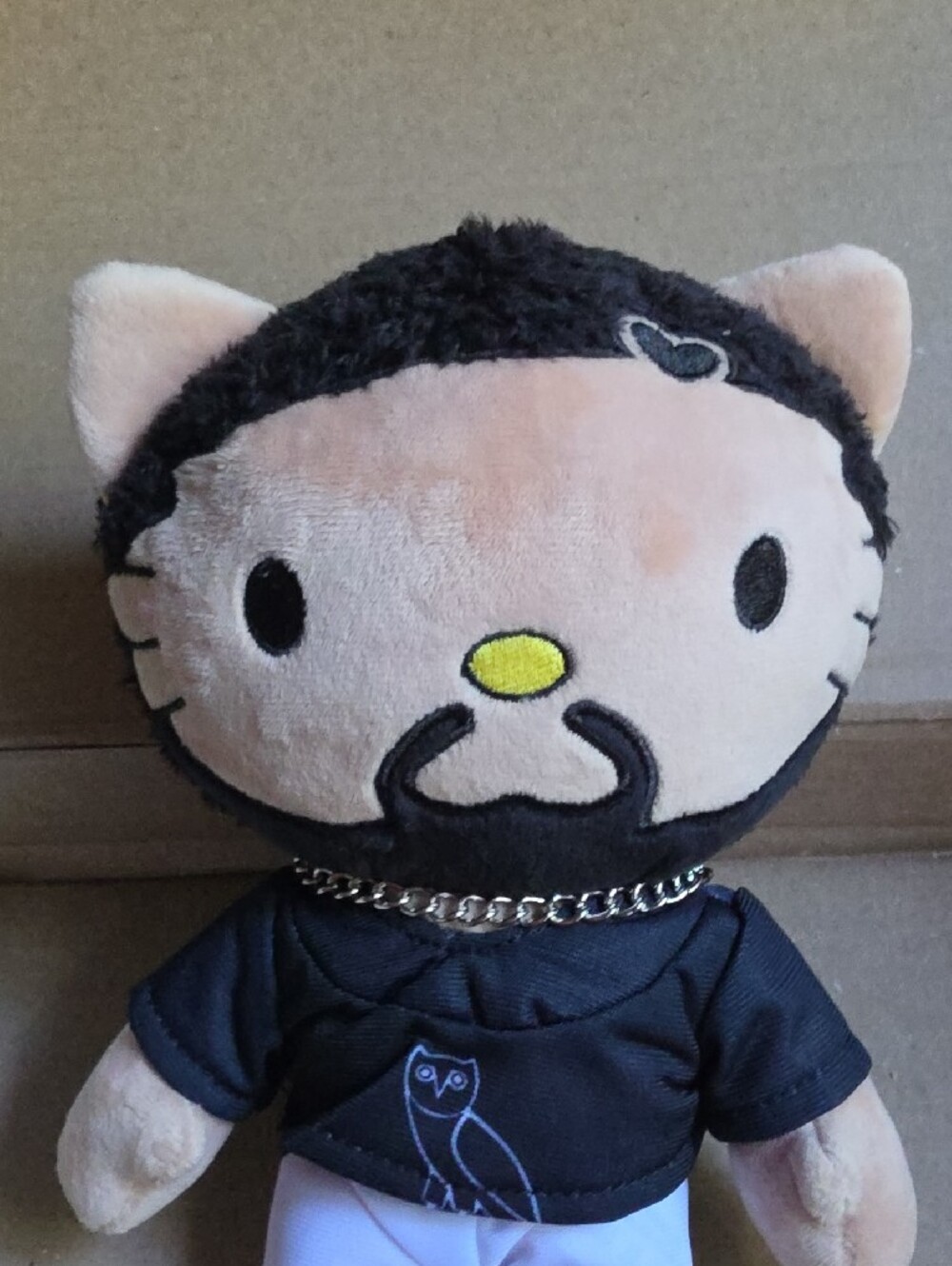 Hello Kitty Drake Fluffy Toy. - Picture 3 of 4